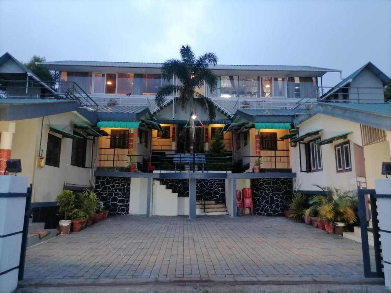 Vagamon Lake Palace Hostel Εξωτερικό φωτογραφία